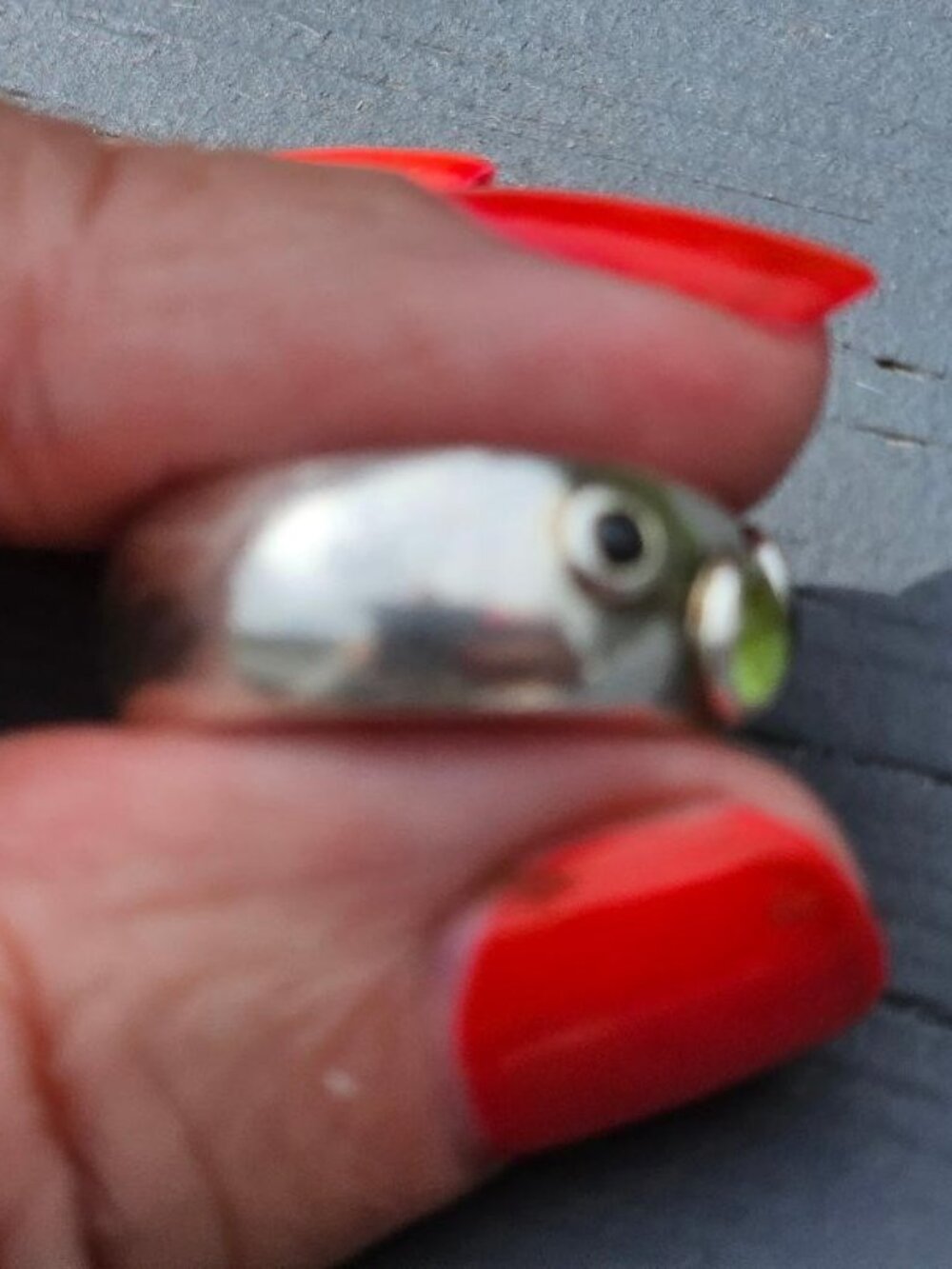 Beautiful Silver Band with Amethyst - Picture 7 of 12